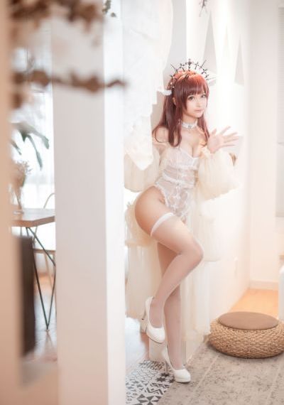 自愿做女室友的脚奴_BD免费观看视频